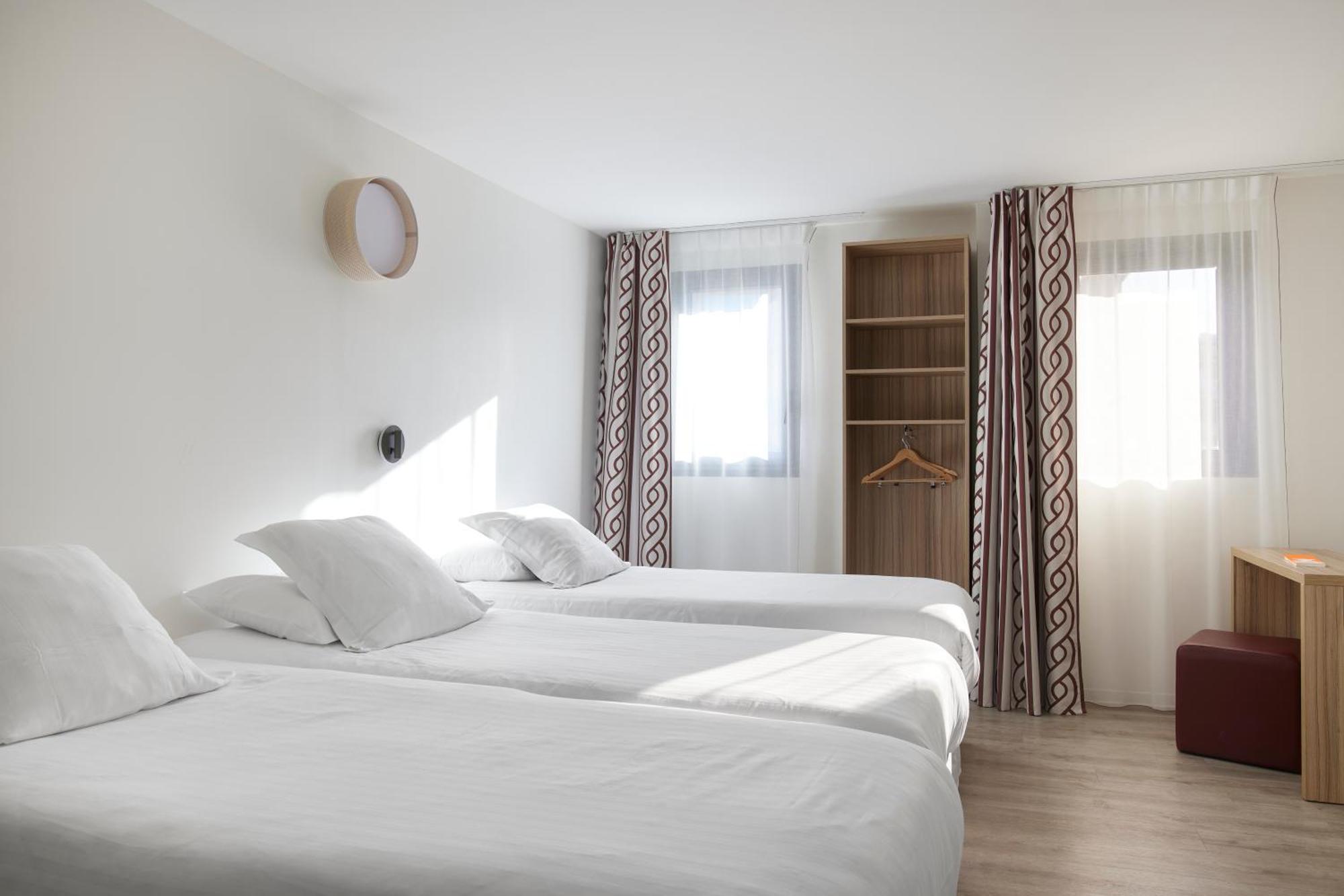 Hotel-Restaurant Isidore Nice Ouest Екстер'єр фото